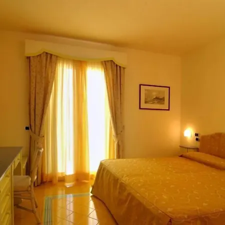 Santa Caterina 4*