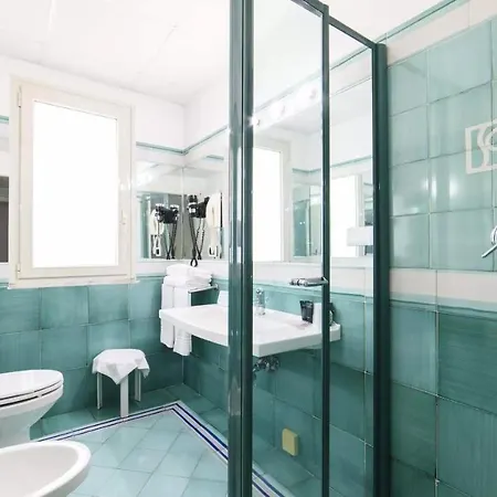 Santa Caterina Hotel 4*