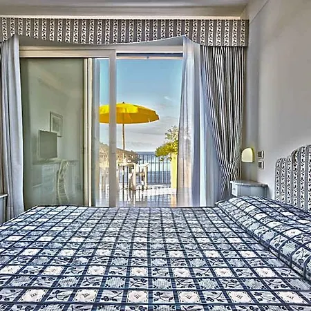Santa Caterina 4*